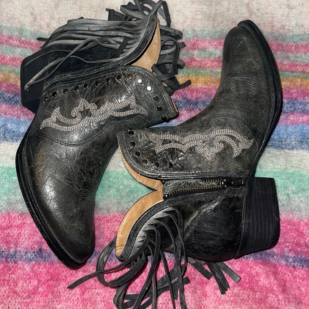 Cowgirl booties